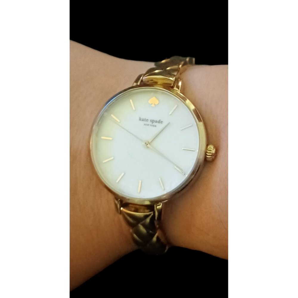 Kate Spade Metro Mother Of Pearl Yellow Gold Tone Ksw1466 Wristwatch Size 7